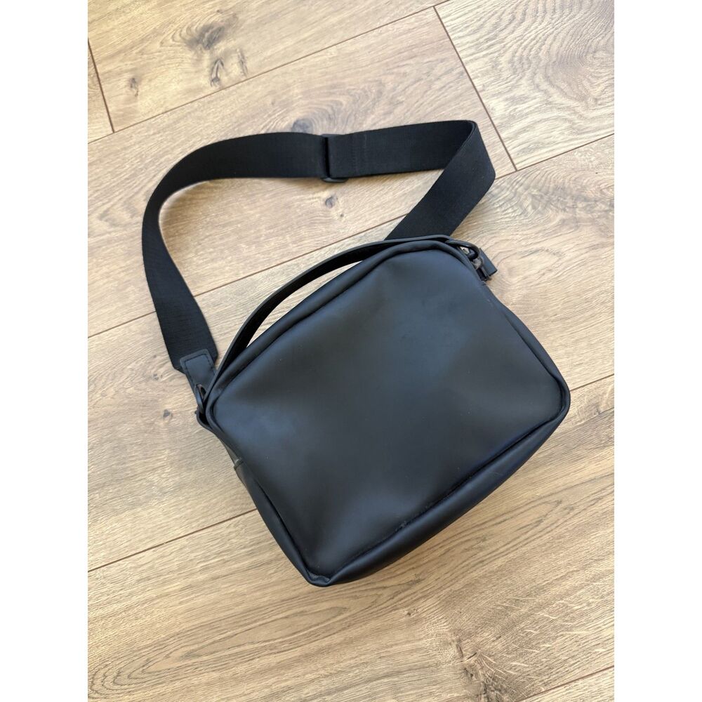 RAINS Box Bag drip drip drip black waterproof bag shoulder cross body purse - Picture 3 of 9